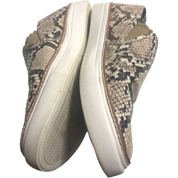 Steve Madden Jalia Snakeprint Sip On Sneakers - Picture 4 of 9